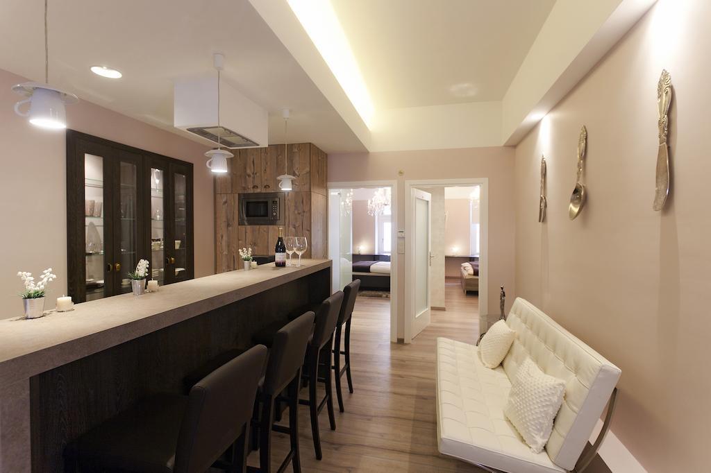 Piu Trendy Rooms Zagreb Buitenkant foto